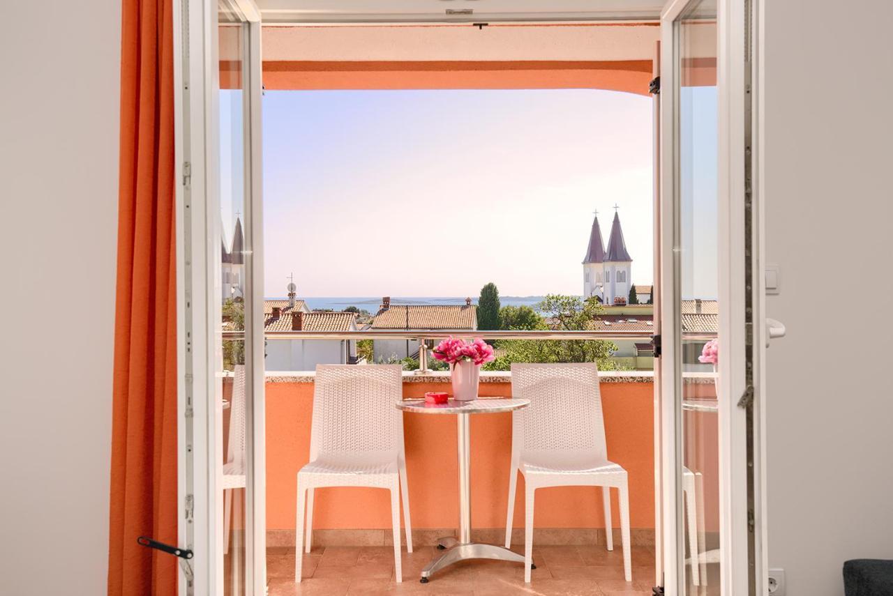 Apartments Orange ميدولين المظهر الخارجي الصورة