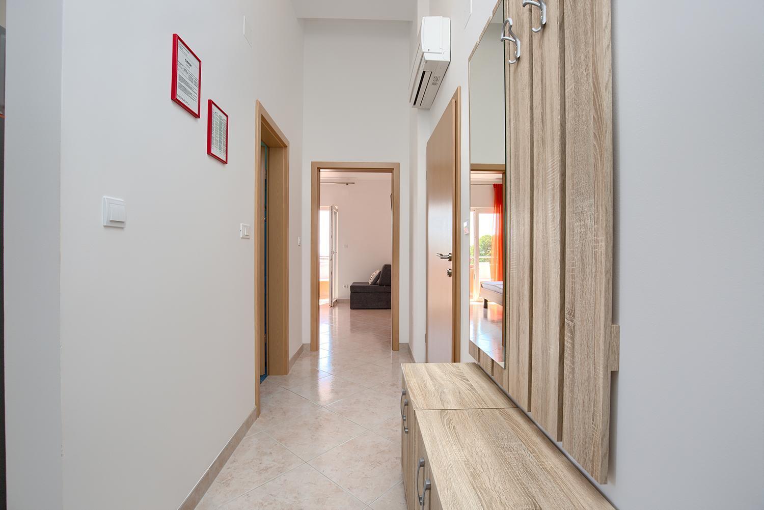 Apartments Orange ميدولين المظهر الخارجي الصورة