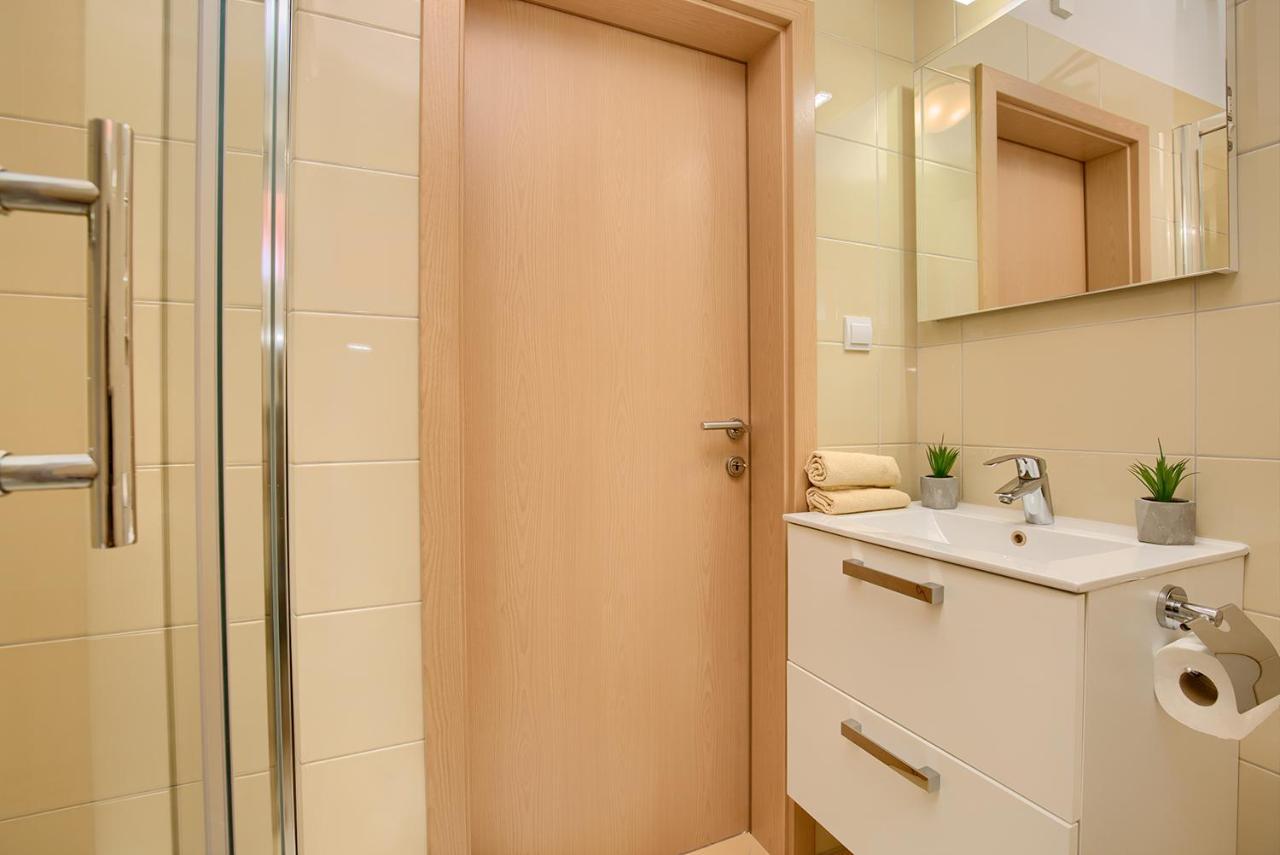 Apartments Orange ميدولين المظهر الخارجي الصورة