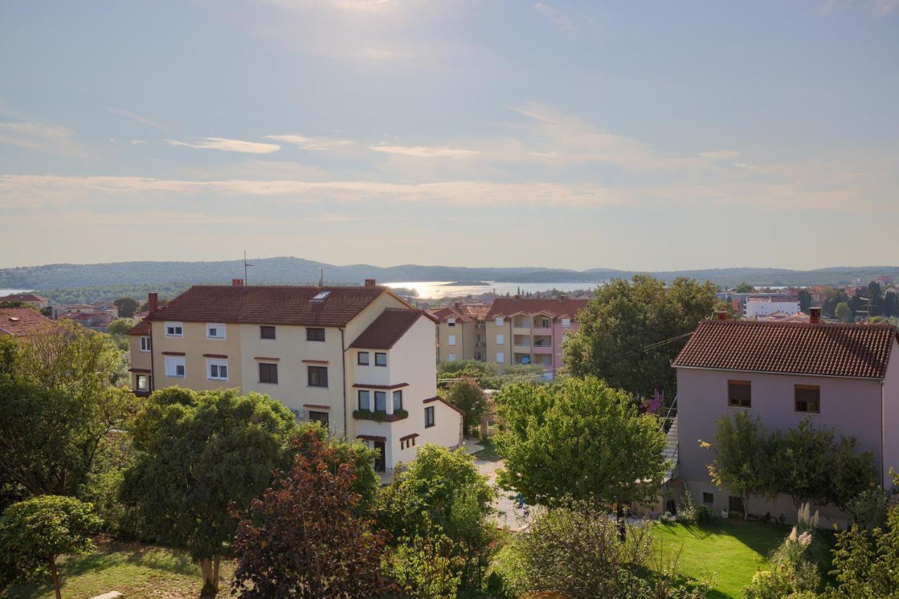 Apartments Orange ميدولين المظهر الخارجي الصورة