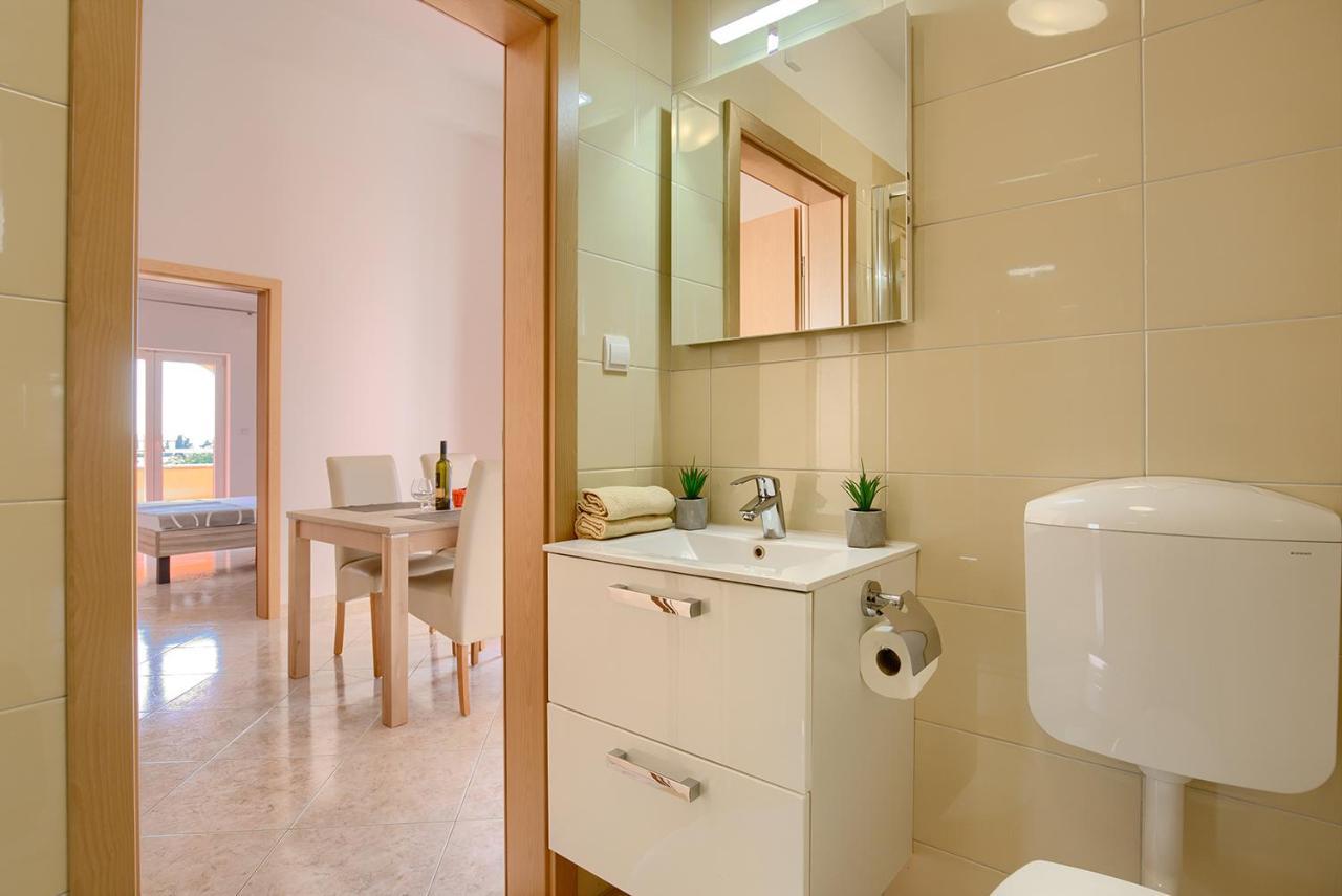 Apartments Orange ميدولين المظهر الخارجي الصورة