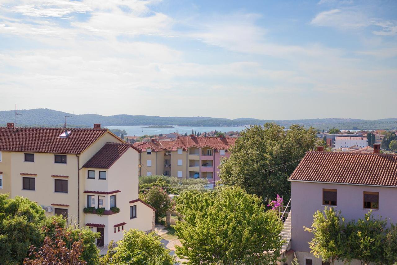 Apartments Orange ميدولين المظهر الخارجي الصورة