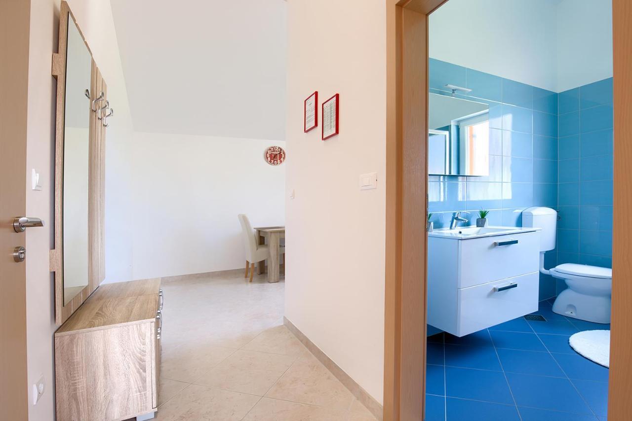 Apartments Orange ميدولين المظهر الخارجي الصورة