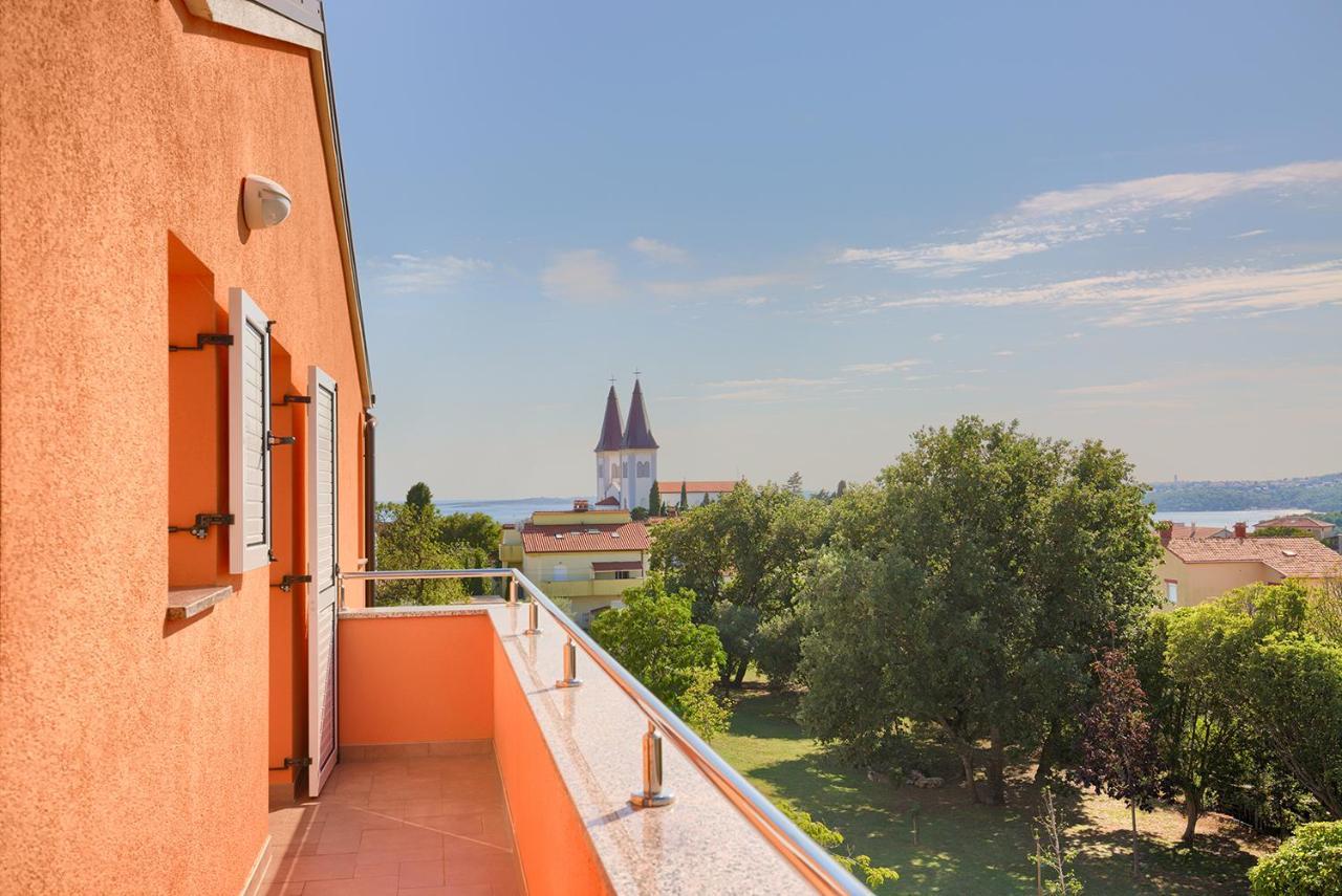 Apartments Orange ميدولين المظهر الخارجي الصورة