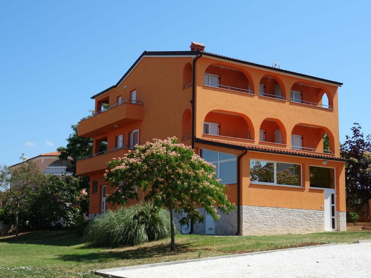 Apartments Orange ميدولين المظهر الخارجي الصورة