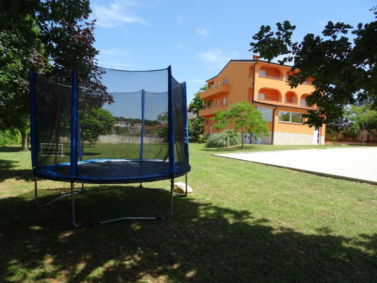 Apartments Orange ميدولين المظهر الخارجي الصورة